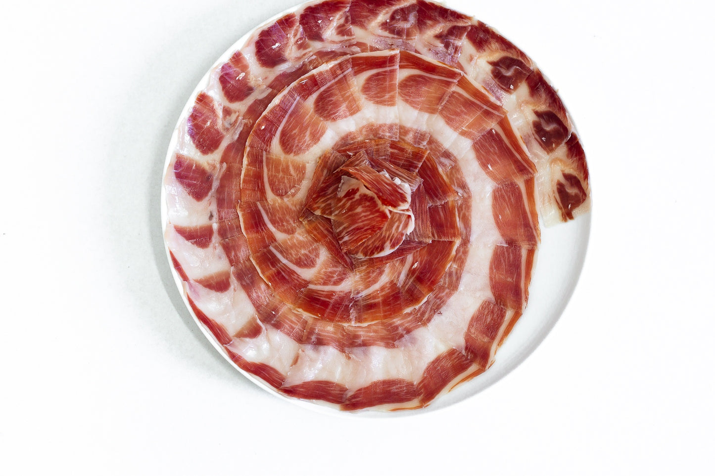 Jamón ibérico cortado a cuchillo