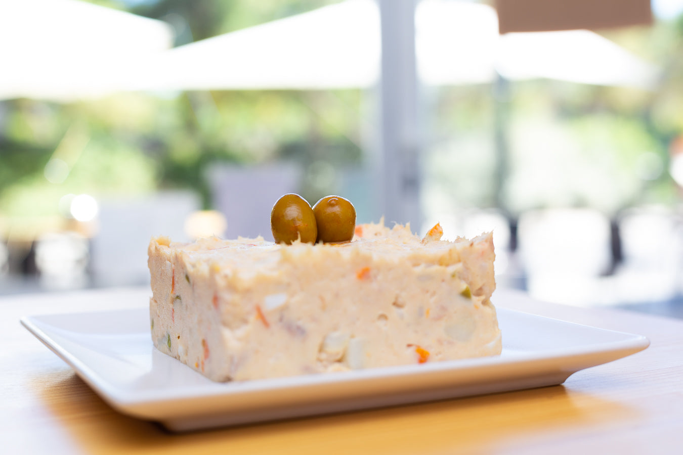 Ensaladilla rusa gourmet